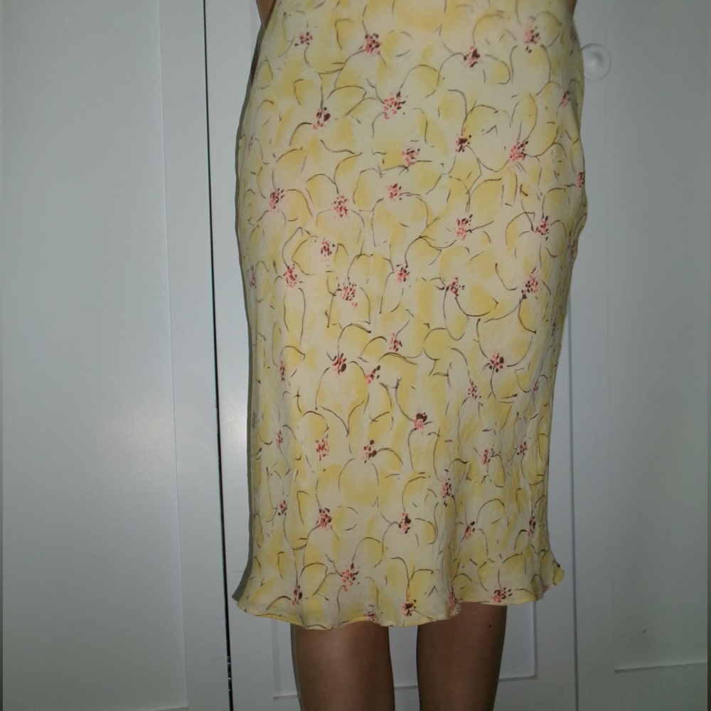Ann Taylor Floral Midi Dress